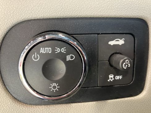 Used 2012 Chevrolet Impala LT w/ LT Sunroof Package image 30