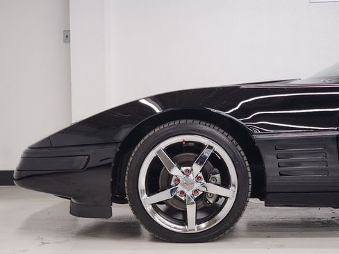 Used 1994 Chevrolet Corvette Coupe image 28
