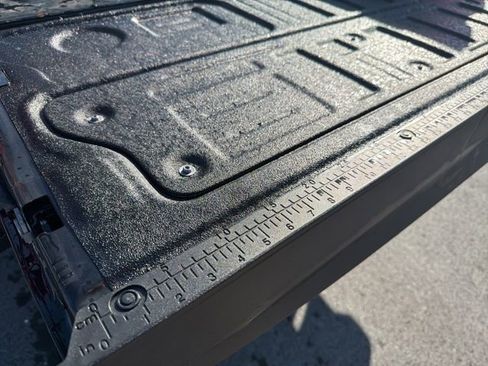 Used 2025 Ford F350 XLT image 12