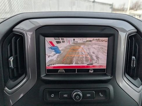 Used 2024 Chevrolet Silverado 2500 Custom w/ Custom Value Package image 15