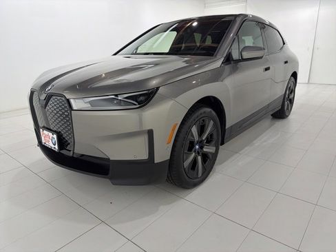 Used 2025 BMW iX xDrive50 w/ Premium Package image 1