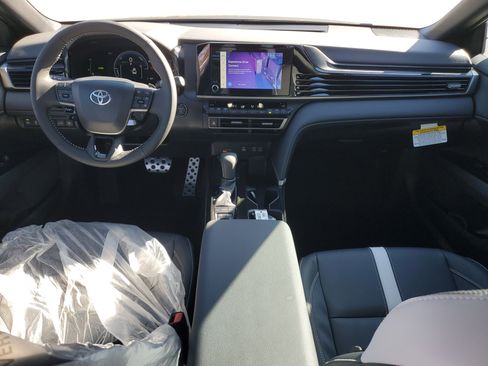 New 2026 Toyota Camry SE image 15