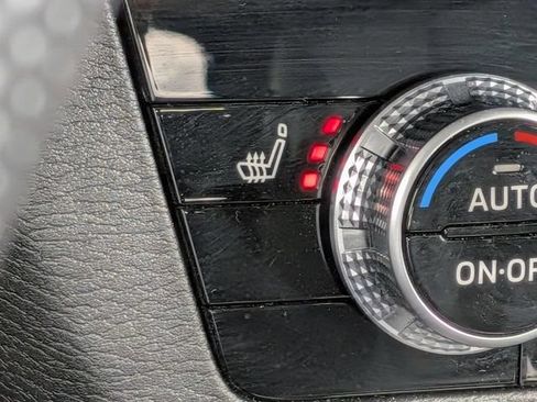 Used 2026 Mitsubishi Outlander AWD image 23
