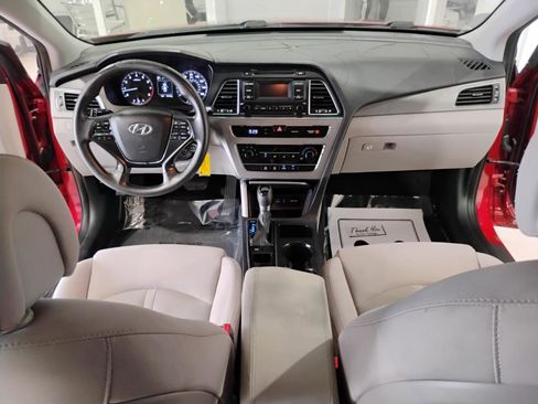 Used 2017 Hyundai Sonata SE image 43