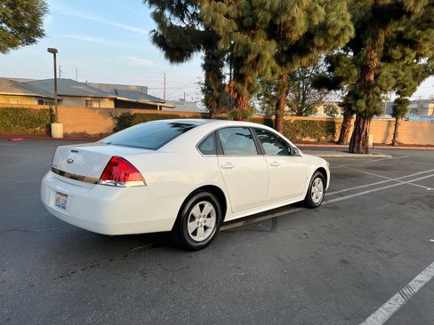 Used 2010 Chevrolet Impala LT image 8