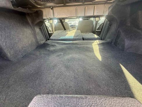 Used 2011 Ford Fusion SE image 31