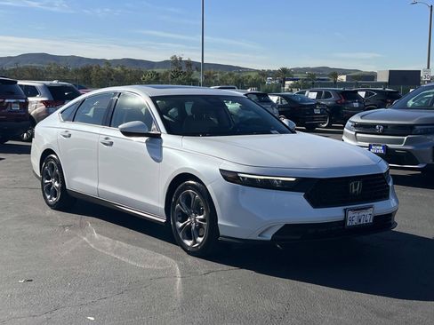 Certified 2023 Honda Accord EX image 26