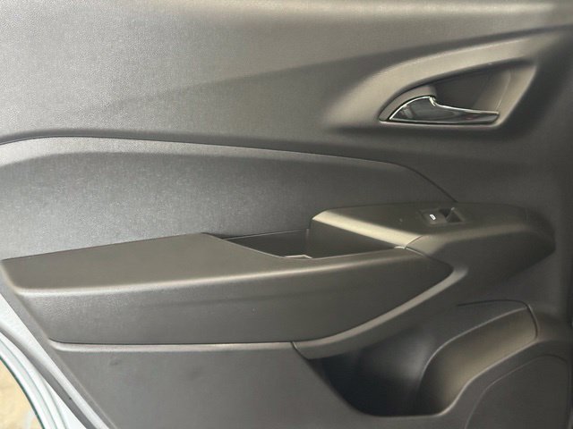 New 2026 Chevrolet Trax LT w/ Driver Confidence Package FWD image 21