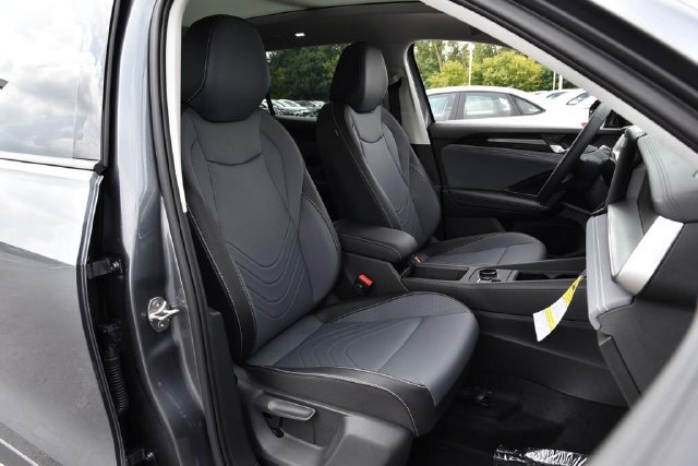 New 2026 Volkswagen Tiguan SE AWD/4WD image 20