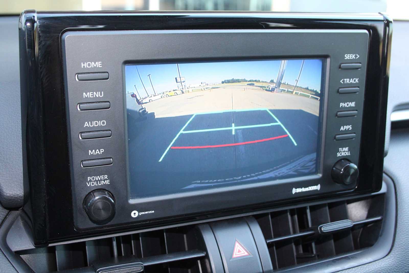 Used 2020 Toyota RAV4 XLE FWD image 41