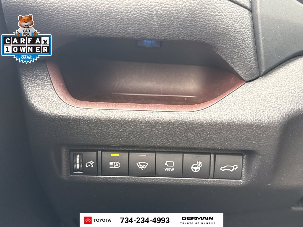 Used 2022 Toyota RAV4 Limited AWD/4WD image 20