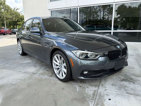 Used 2016 BMW 320i xDrive Sedan AWD/4WD image 7