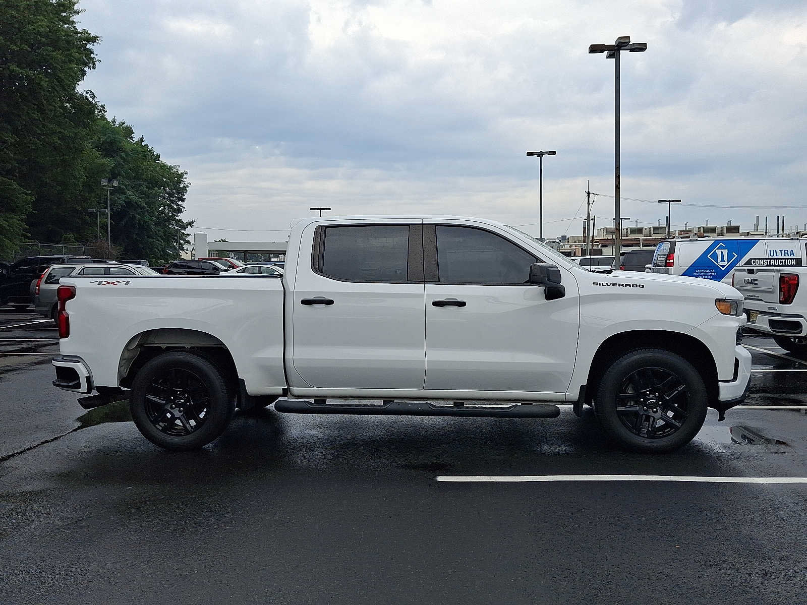 Used 2021 Chevrolet Silverado 1500 Custom w/ Rally Edition AWD/4WD image 7