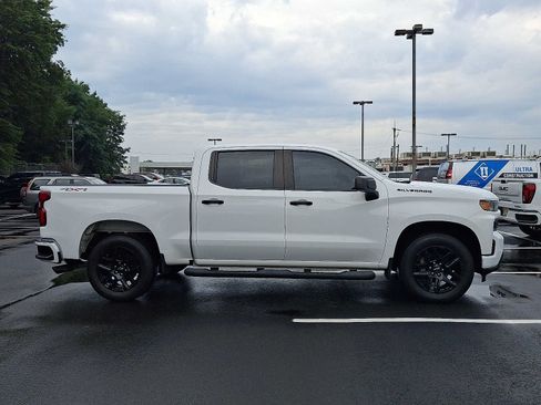 Used 2021 Chevrolet Silverado 1500 Custom w/ Rally Edition AWD/4WD image 7