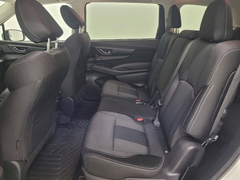 Used 2023 Subaru Ascent Premium AWD/4WD image 18
