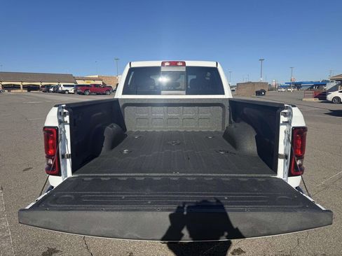 New 2026 RAM 2500 Tradesman AWD/4WD image 9