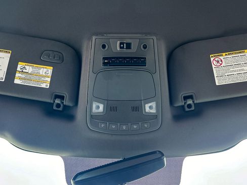 Used 2019 Ford F250 Lariat w/ Lariat Value Package image 19