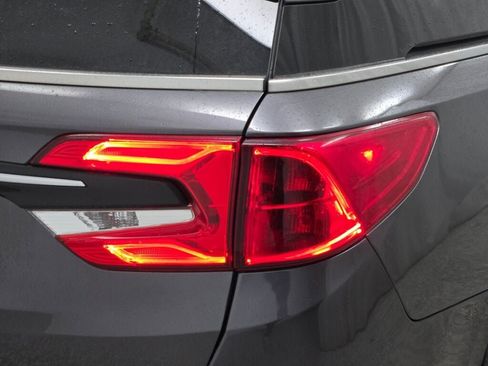 Used 2022 Honda Odyssey Elite image 14