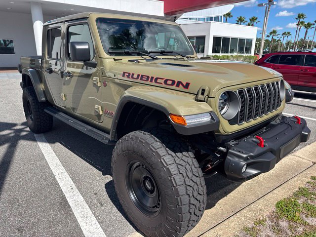 Used 2026 Jeep Gladiator Rubicon AWD/4WD image 2