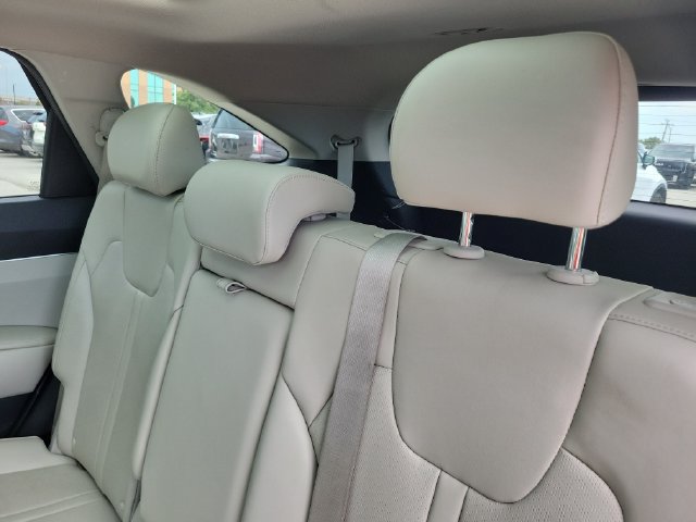 Certified 2022 Kia Sorento S w/ Panoramic Sunroof Package FWD image 11