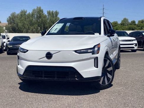 Certified 2025 Volvo EX90 Ultra image 2