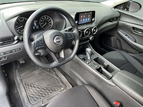 Used 2025 Nissan Sentra S FWD image 10