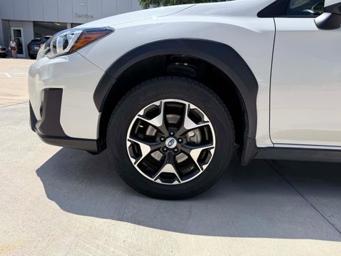 Used 2018 Subaru Crosstrek 2.0i Premium AWD/4WD image 9
