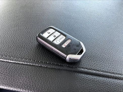 Used 2019 Honda Ridgeline RTL image 33