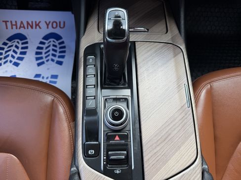 Used 2021 Maserati Levante S AWD/4WD image 37