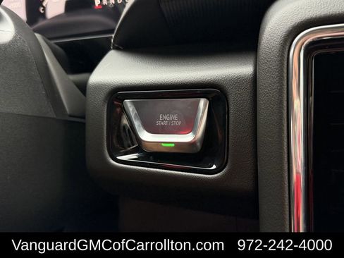 New 2026 GMC Yukon Elevation w/ Elevation Premium Package AWD/4WD image 19