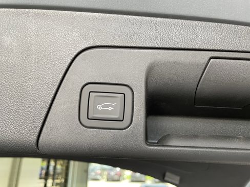 New 2025 Buick Envision Sport Touring image 10