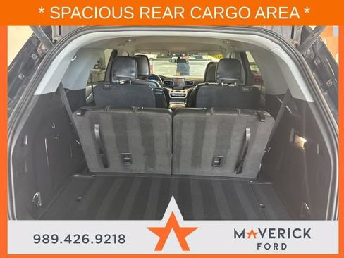 Used 2024 Ford Explorer XLT w/ Equipment Group 202A AWD/4WD image 30