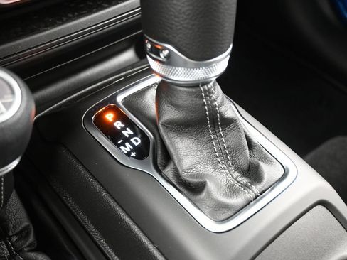 Used 2025 Jeep Wrangler Unlimited Sport AWD/4WD image 23