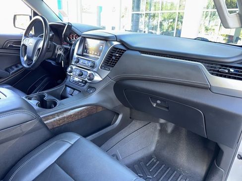 Used 2020 Chevrolet Tahoe LT image 20