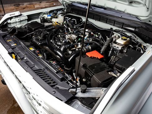 Used 2022 Ford Bronco Wildtrak image 40