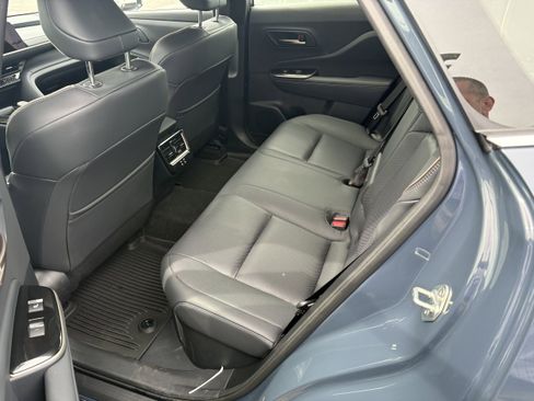 Used 2025 Toyota Crown Signia AWD/4WD image 7