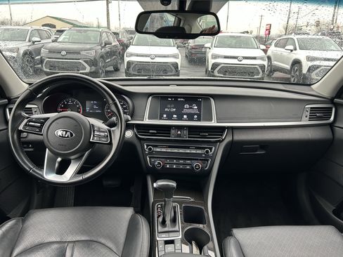 Used 2019 Kia Optima EX image 9