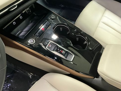 Used 2025 Audi A5 2.0T Premium w/ Convenience Package AWD/4WD image 18