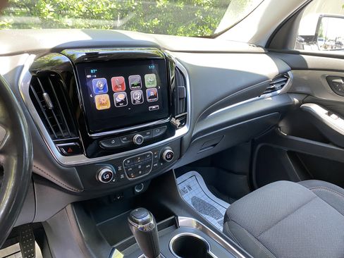 Used 2019 Chevrolet Traverse LT w/ LPO, Floor Liner Package AWD/4WD image 22