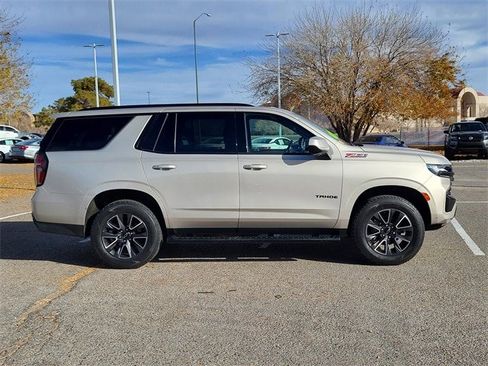 Used 2021 Chevrolet Tahoe Z71 image 3