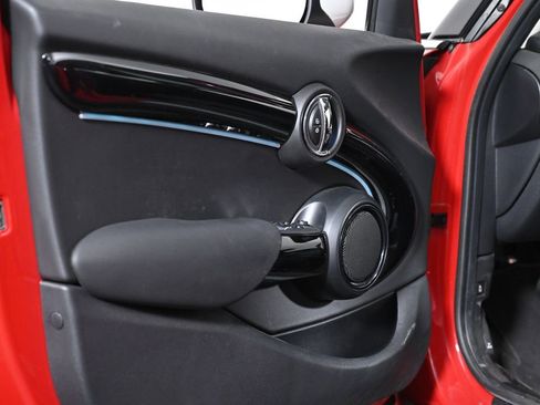 Used 2024 MINI Cooper S image 27