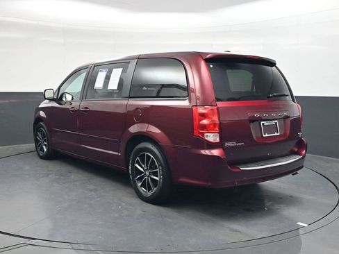 Used 2017 Dodge Grand Caravan GT image 6