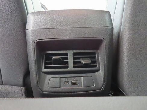 Used 2024 GMC Canyon AT4X image 11