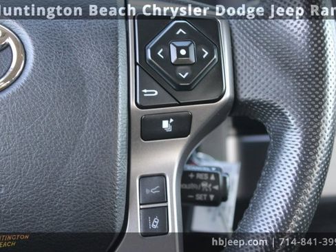 Used 2022 Toyota Tacoma SR5 image 16