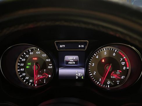 Used 2015 Mercedes-Benz CLA 250 4MATIC image 19