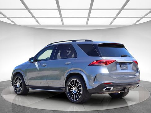Used 2021 Mercedes-Benz GLE 350 4MATIC w/ AMG Line Exterior image 6