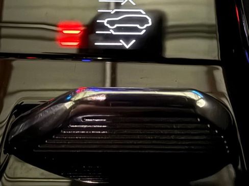 Used 2022 Jeep Grand Cherokee Summit image 32