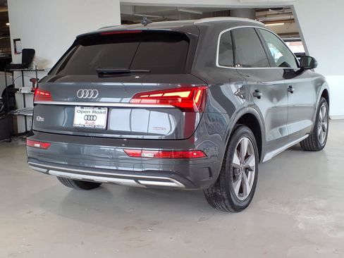Used 2023 Audi Q5 2.0T Premium w/ Convenience Package AWD/4WD image 4