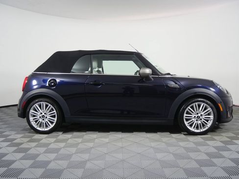 Used 2023 MINI Cooper S FWD image 2