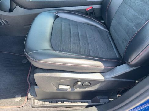 Used 2024 Ford Edge ST-Line image 14